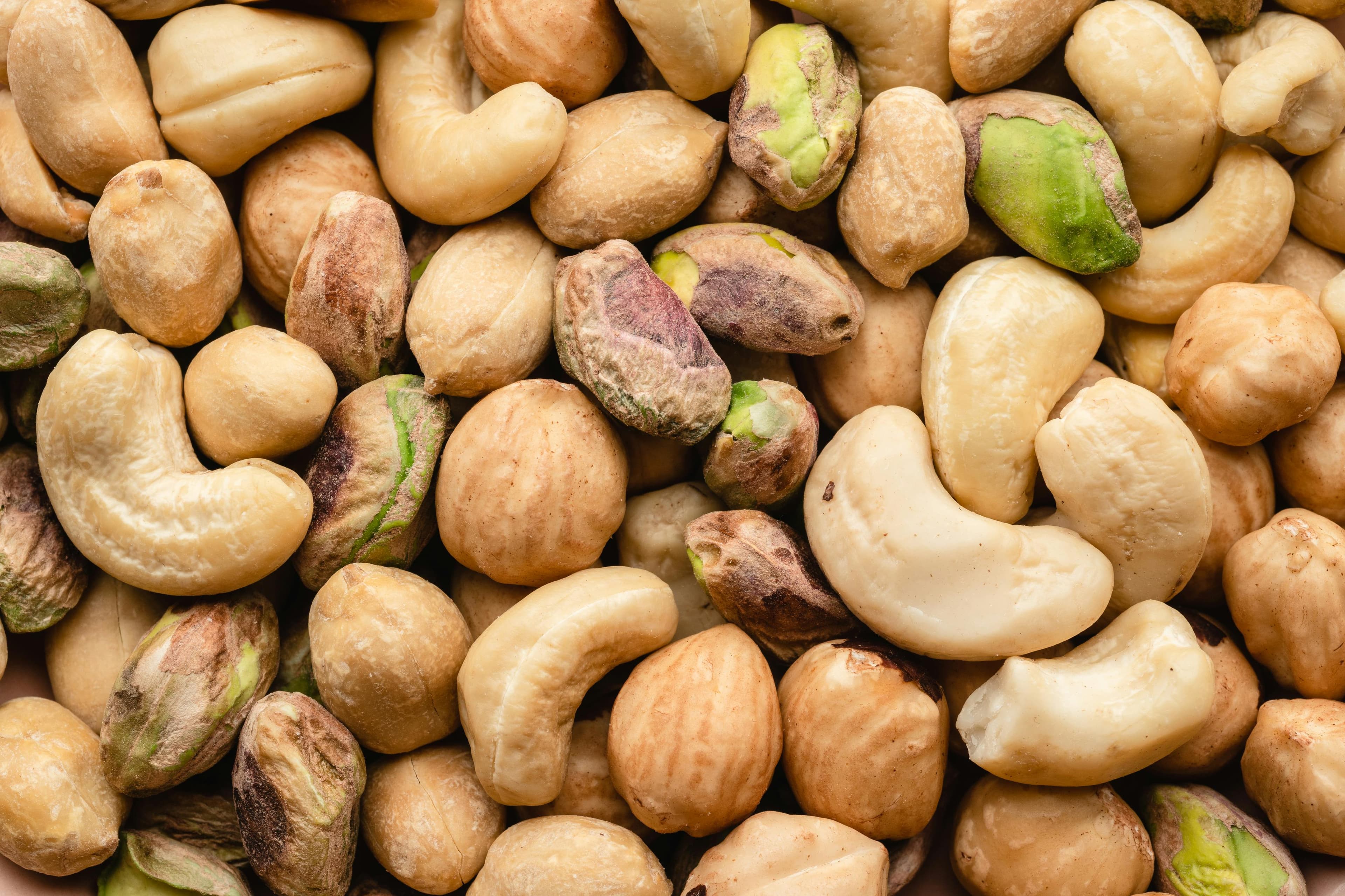 NUTS & SEEDS